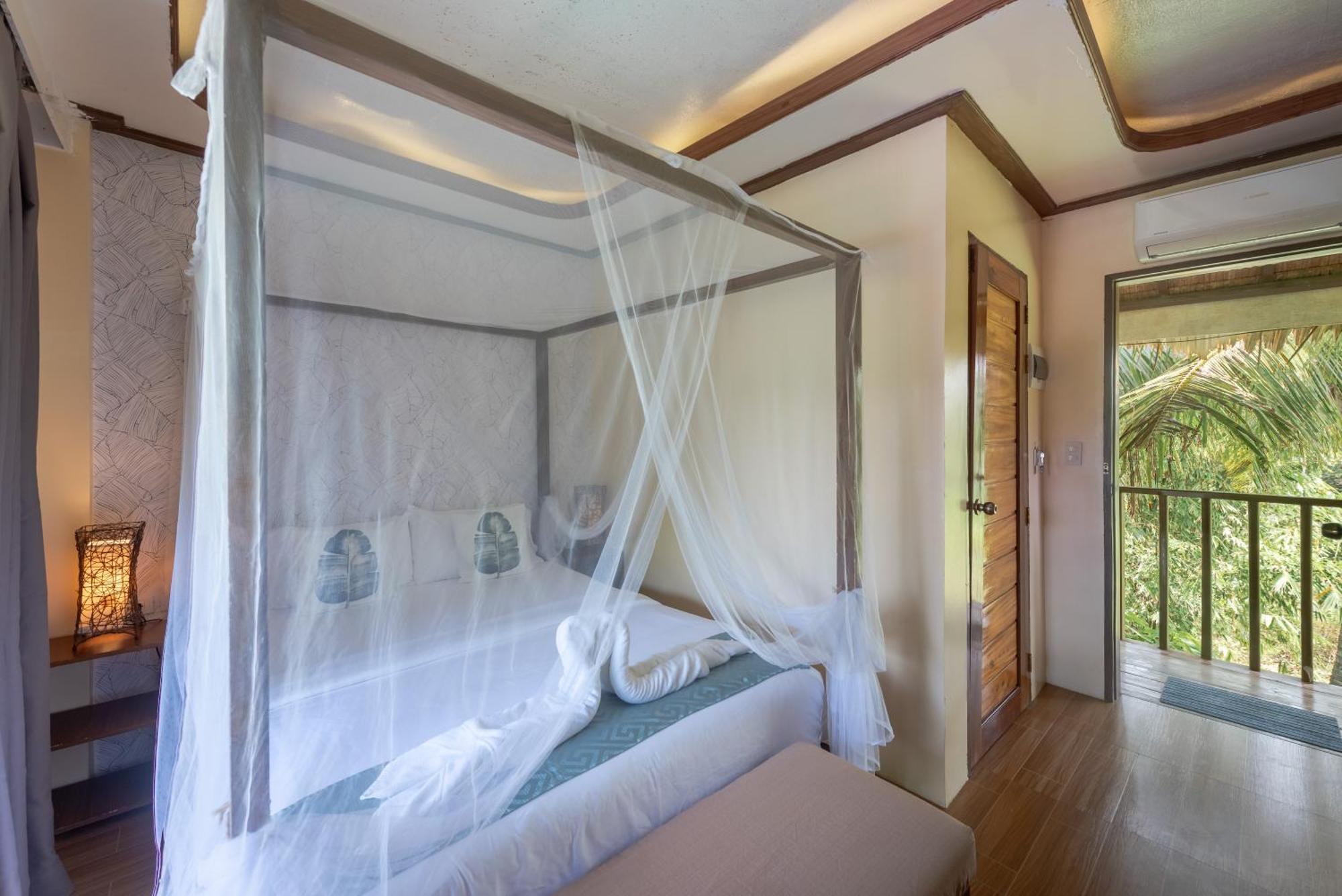 The Hillside Resort Siargao Хенерал Луна Екстериор снимка